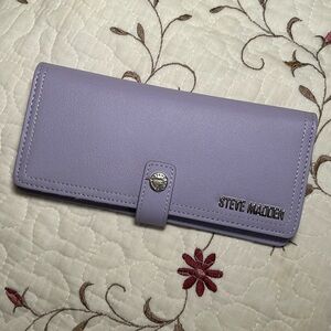 steve madden lavender wallet